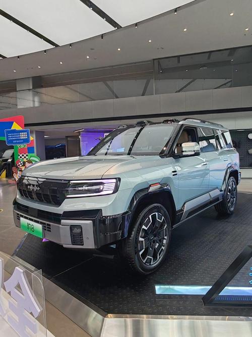 广州30比亚迪方程豹硬派越野的爆款，英菲尼迪35周年与你共成长