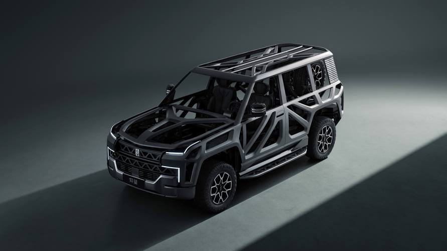 广州30仰望U8硬派越野的科技魅力，国能汽车对传统燃油车市场的冲击